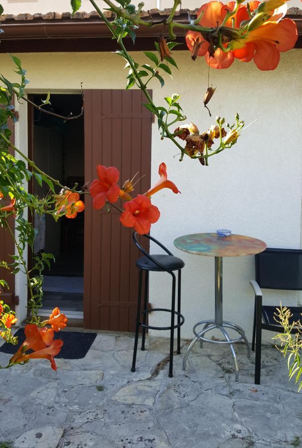 Chambre d'hôte chez Titi Audenge Exterior foto